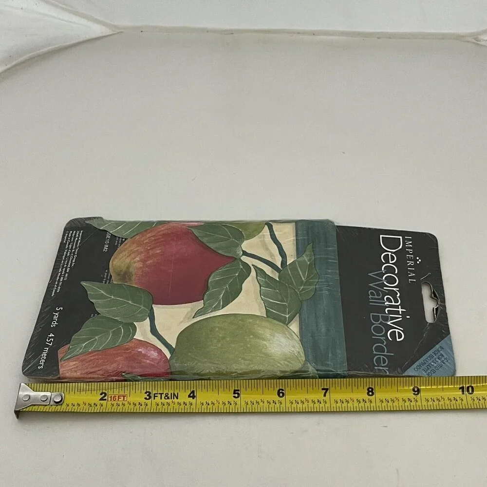 Imperial Wall Paper Border Sculpted Edge Vine Apple Fruit Border 5 Yards
